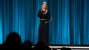 Iliza Shlesinger: Mãi Nóng Bỏng